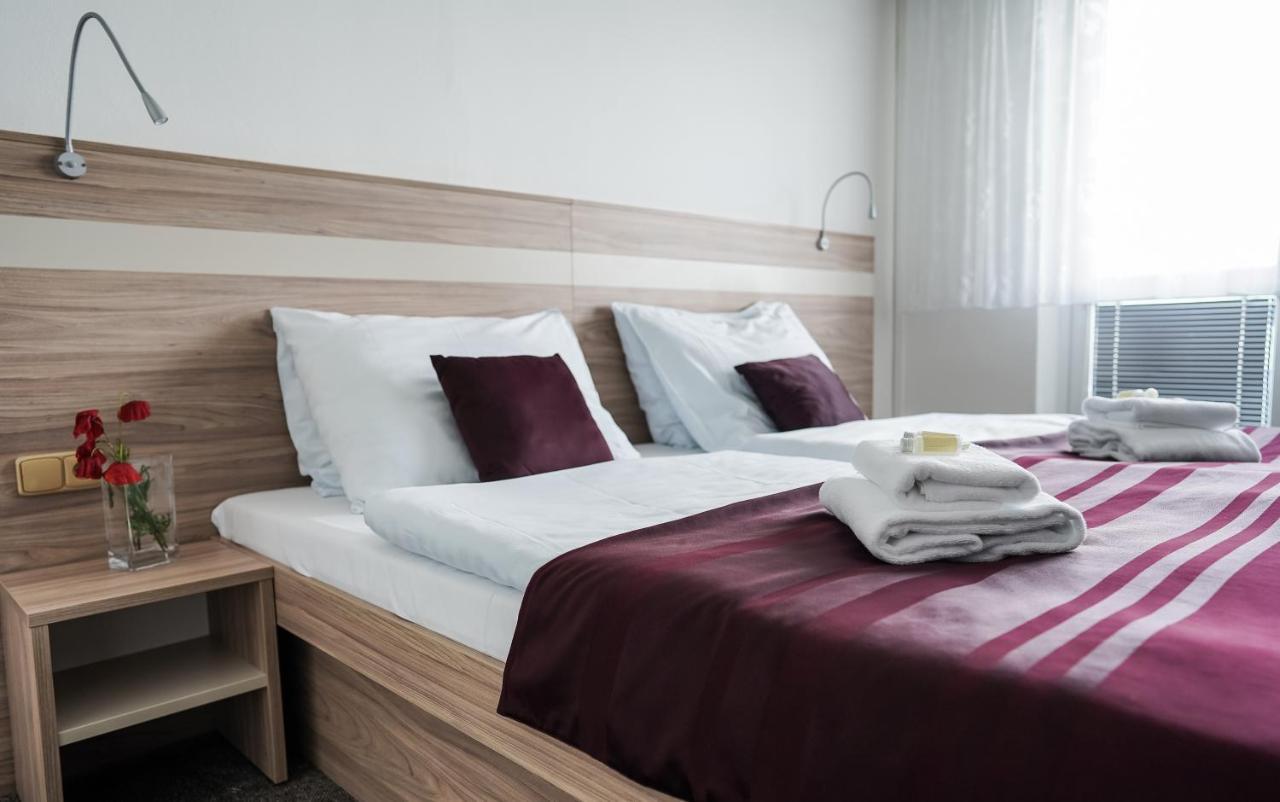 B&B Hotel University Брно Екстер'єр фото