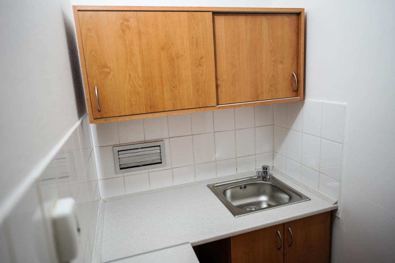 B&B Hotel University Брно Екстер'єр фото